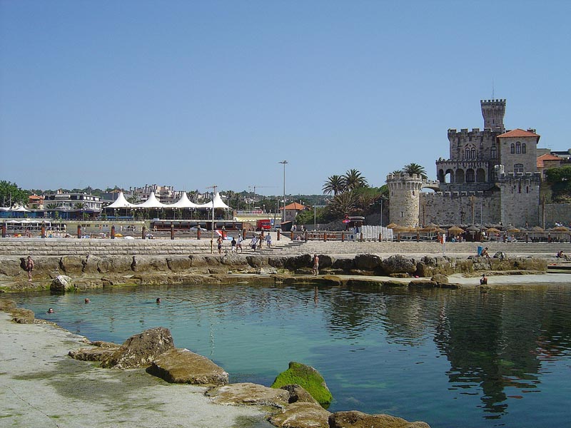 descubra a beleza da praia do tamariz