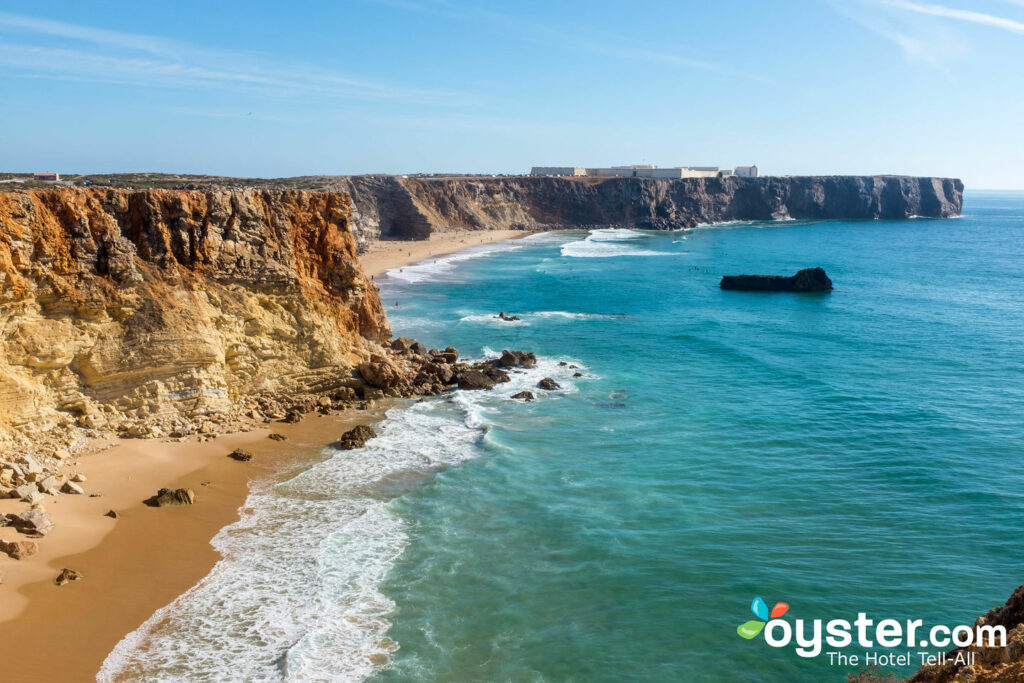 descubra o paraiso escondido praia da mareta sagres