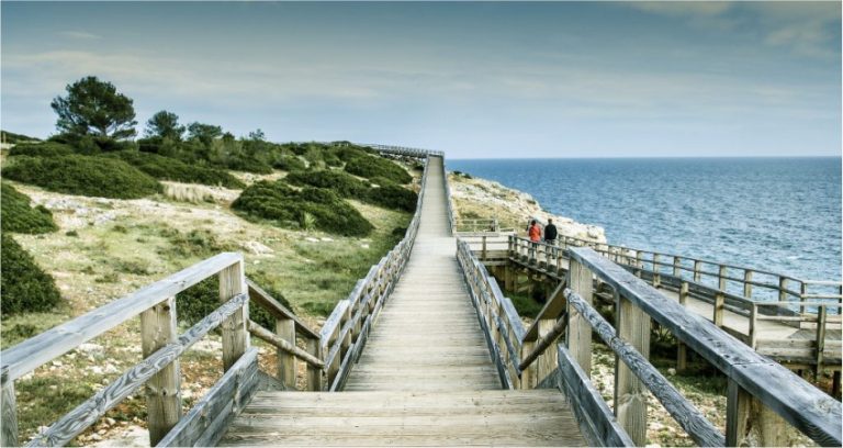 Descubra os Encantos Secretos da Praia da Azurara – Azurara, Vila do Conde